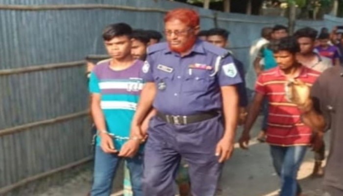 বিবাহের ৩৩ দিন পর স্ত্রী হত্যার দায়ে স্বামী আটক।