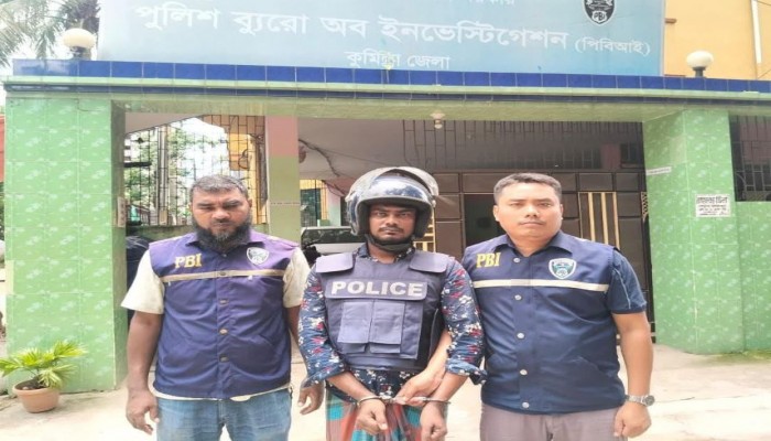 অবশেষে দীর্ঘদিন চেষ্টার পর লাকসামের আলোচিত কাশেম মেম্বার হত্যা মামলার প্রধান আসামী রাজিব গ্রেফতার করেন পিবিআই পুলিশ কুমিল্লা।