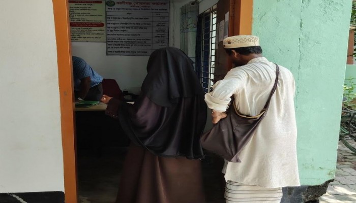 কালীগঞ্জে হঠাৎ ভিক্ষুকদের আনাগোনা  ভিক্ষাবৃত্তি নয়, যেন পরিকল্পিত অভিযান।