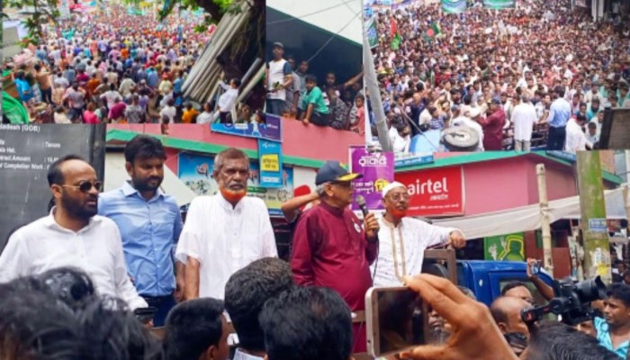 তানোরে বিএনপির আনন্দ র‍্যালিতে নেতাকর্মীর জনশ্রোত। ​