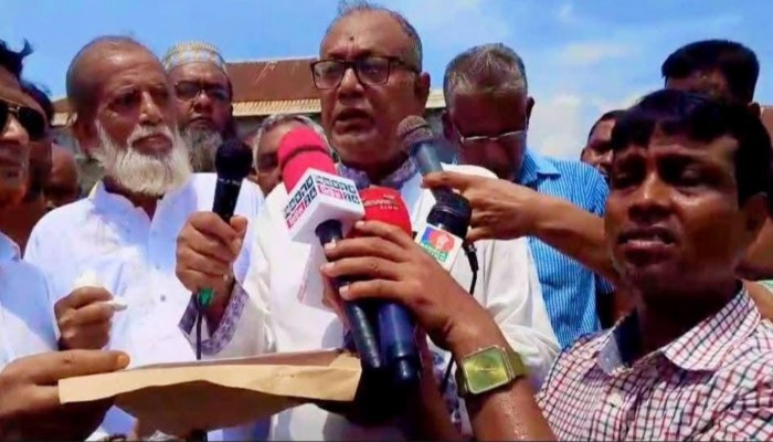 নদী ভাঙন রোধ কার্যক্রমে অনিয়ম-দুর্নীতি: টঙ্গিবাড়ীতে আসাদুজ্জামান রিপনের অভিযোগ