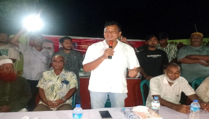 টাঙ্গাইলের ধনবাড়ীতে লেফটেন্যান্ট কর্নেল (অব.) আজাদের মতবিনিময় সভা অনুষ্ঠিত