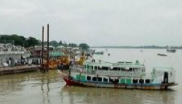 স্বর্ণ ব্যবসায়ীর পিছু নিয়ে হাওরে ট্রলারে ডাকাতি