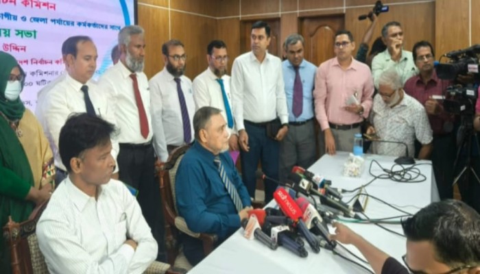 ডিসেম্বরের প্রথমার্ধে সংসদ নির্বাচনের তফসিল : সিইসি