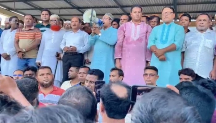 ভালুকায় বিএনপির লিফলেট বিতরন