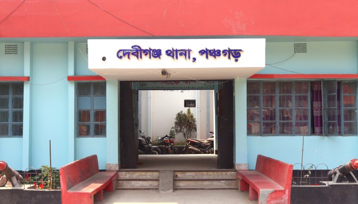 দেবীগঞ্জে ভাসুরের শাবলের আঘাতে গৃহবধূর মৃত্যু