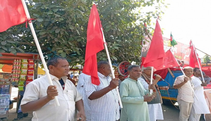 বাংলাদেশ কমিউনিস্ট পার্টির সিপিবি  চল চল ঢাকা চল জাতীয় সমাবেশ সফল কর