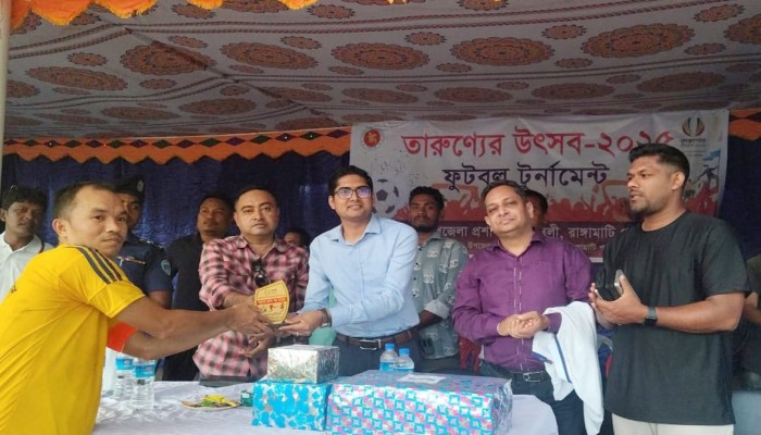 তারুণ্যের উৎসব ২০২৫ উপলক্ষে রাজস্থলীতে জমকালো ফুটবল টুর্নামেন্টের উদ্বোধন