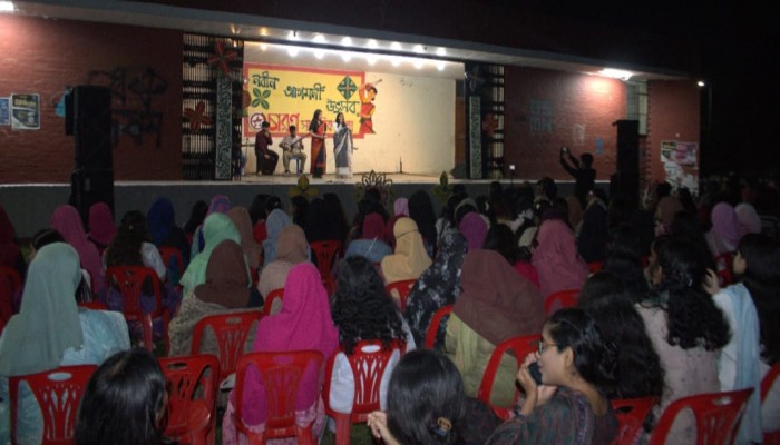 বাকৃবিতে চারণ সাংস্কৃতিক কেন্দ্রের  ‘নবীন আগমনী উৎসব’ অনুষ্ঠিত