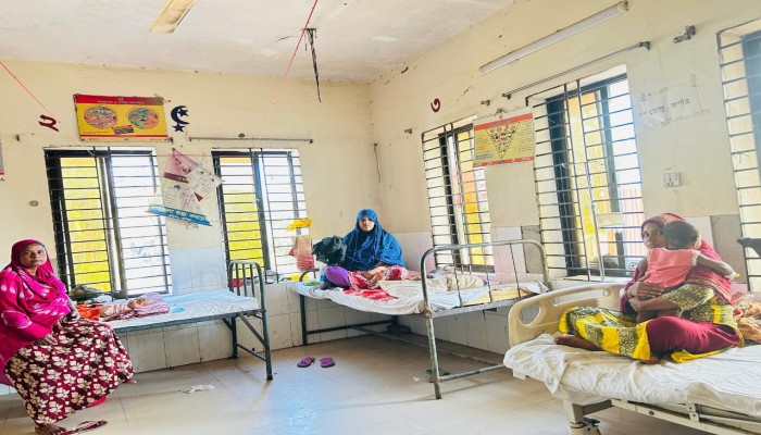 বুড়িচংয়ে ঘরে ঘরে জ্বর-সর্দি-কাশিতে আক্রান্ত শিশুরা