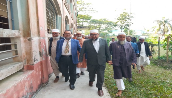 মানবসম্পদই দেশের বড় সম্পদ রুপাতলীসহ চার শিক্ষা প্রতিষ্ঠানে এ্যাড. হেলালের মতবিনিময়
