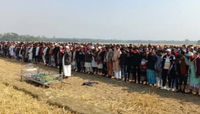 শিশু সাজিদকে শেষ বিদায় জানাতে হাজারো মানুষের ঢল