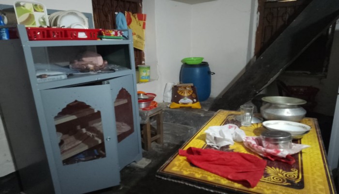 মির্জাগঞ্জে মধ্যরাতে প্রবাসীর বাসায় দুর্ধর্ষ চুরি