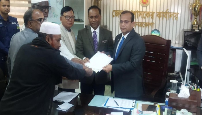 নেত্রকোনা-১ আসনে বিএনপির প্রার্থী ব্যারিস্টার কায়সার কামালের মনোনয়ন দাখিল