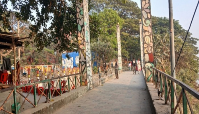 পর্যটনের অপার সম্ভবনা রাজশাহীর পদ্মার পাড়