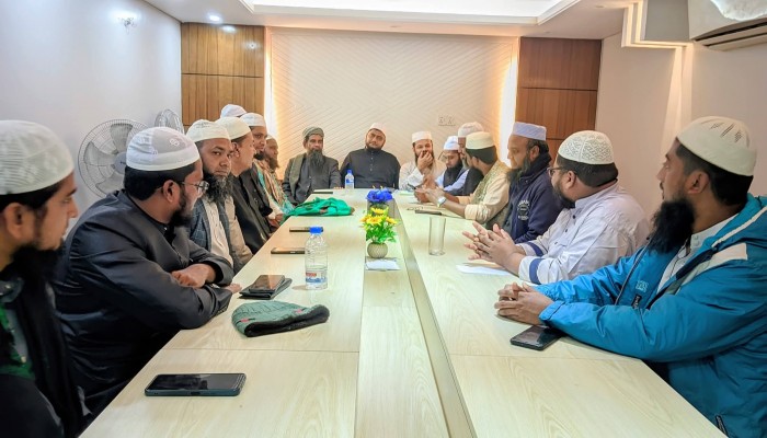 কেন্দ্র কর্তৃক নির্বাচনী নির্দেশনা পরবর্তী ইসলামী আন্দোলন ফেনী জেলার প্রার্থী ও নির্বাচন পরিচালনা কমিটির জরুরি বৈঠক