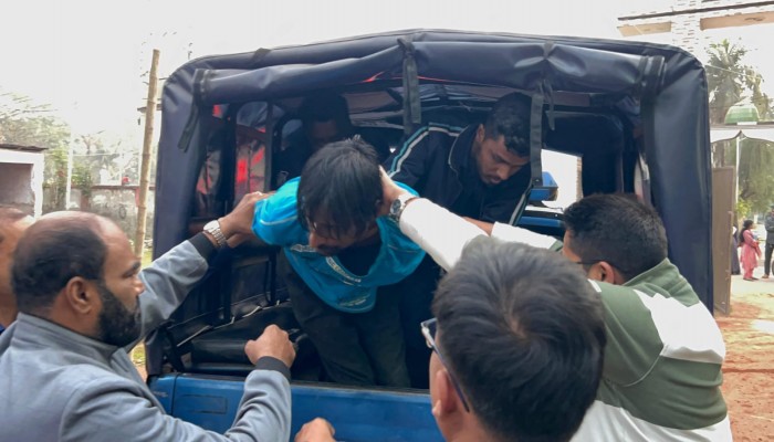​ঝালকাঠিতে মা খুনের দায়ে ছেলে গ্রেফতার