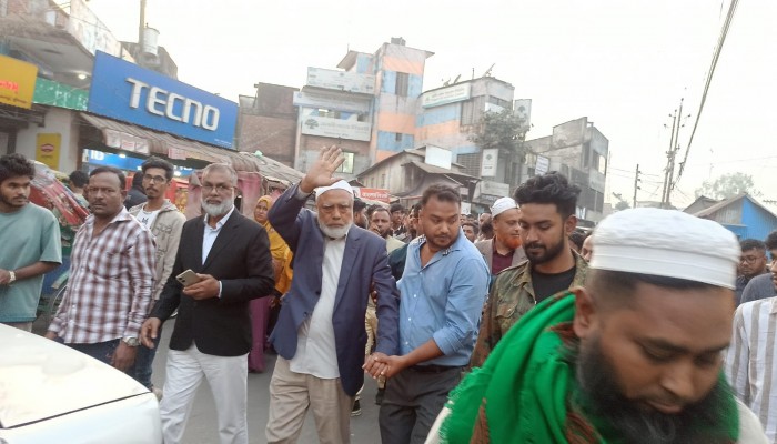 ​মুন্সীগঞ্জ-১ আসনে সতন্ত্র প্রার্থী মমিন আলীর ব্যাপক আকারে গণসংযোগ