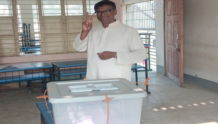 ​১৫৩,ময়মনসিংহ -৮ আসনে ধানের শীষ প্রতীকে মাজেদ বাবুর ভূমিধস জয়