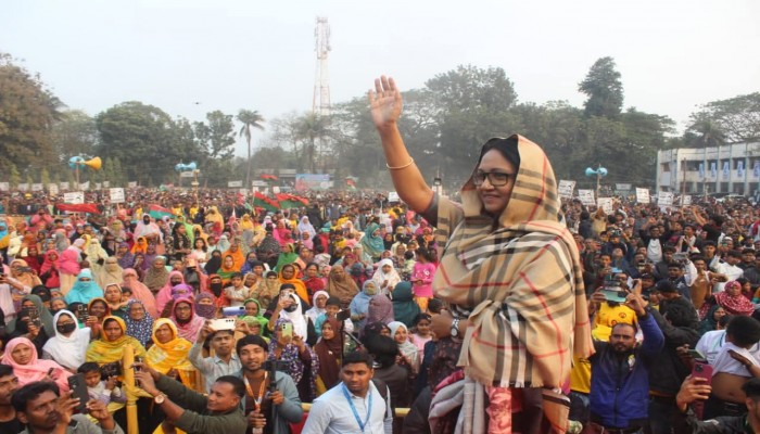 নাটোর-১ আসনে ধানের শীষের কান্ডারী ফারজানা শারমিন পুতুল বিজয়ী