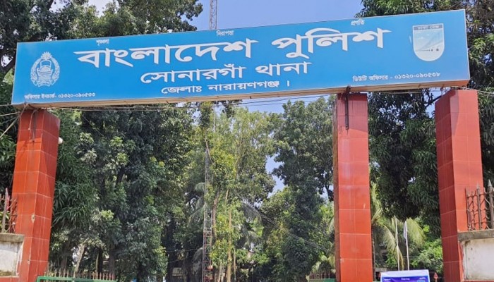 জমি থেকে ইটভাটায় মাটি নিতে বাধা, সংঘর্ষে আহত ২০