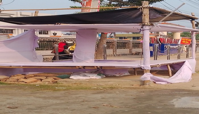 রমজান জনসেবা বাজারে দুর্বৃত্তদের হামলা: যুবদূতের স্টল ভাঙচুর, দোষীদের গ্রেপ্তারের দাবি