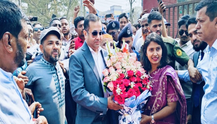 নান্দাইলে তথ্য ও সম্প্রচার প্রতিমন্ত্রীর প্রথম রাষ্ট্রীয় সফর- গণমাধ্যম উন্নয়ন ও কল্যাণে একাধিক প্রতিশ্রুতি