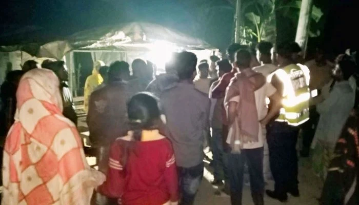 সিরাজগঞ্জে ইভটিজিংয়ে বাঁধা, দুই গ্রামের সংঘর্ষে নিহত ১