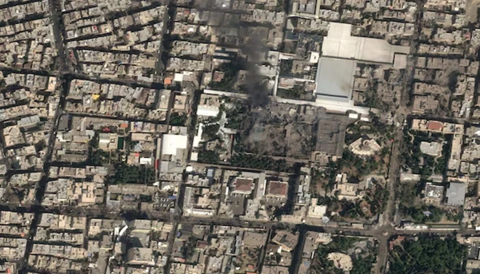 ইসরাইলি হামলায় খামেনির মেয়ে, জামাতা ও নাতি নিহত