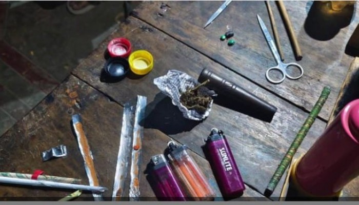 ​বরিশালের বাকেরগঞ্জে মাদকের ভয়াবহ বিস্তার, প্রশাসনের ভূমিকা নিয়ে প্রশ্ন।