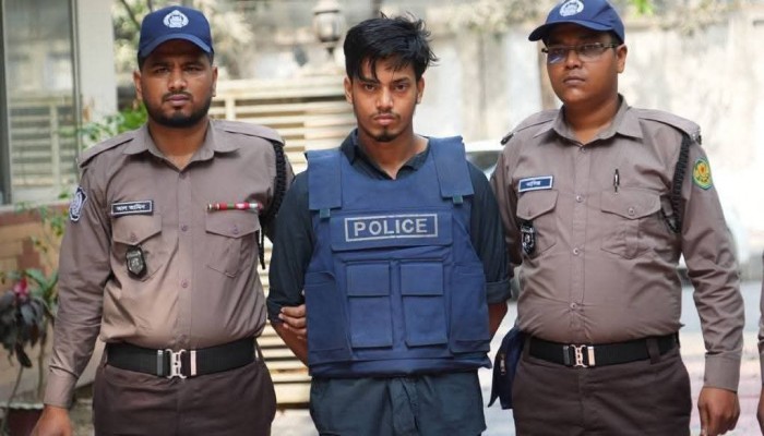 ​রুমমেটকে হত্যার পর মরদেহ ৭ টুকরো করে ফেলে আসায় রাজধানীতে হবিগঞ্জের যুবক গ্রেপ্তার