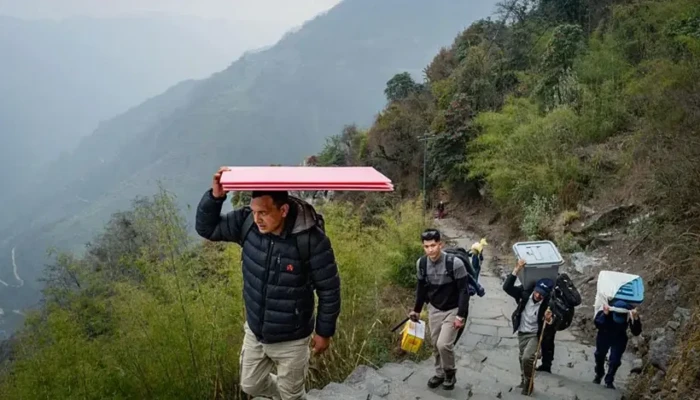 নেপালের নির্বাচনে ভারতবিরোধী না চীনঘনিষ্ঠ প্রার্থী  কার জয়ের সম্ভাবনা কতটা