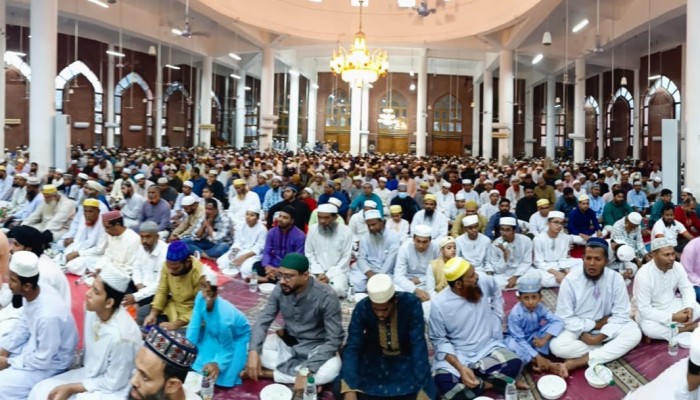 পবিত্র মাহে রমজান আমাদের অন্তর  পরিশুদ্ধ করার শিক্ষা নিয়ে  এসেছে।