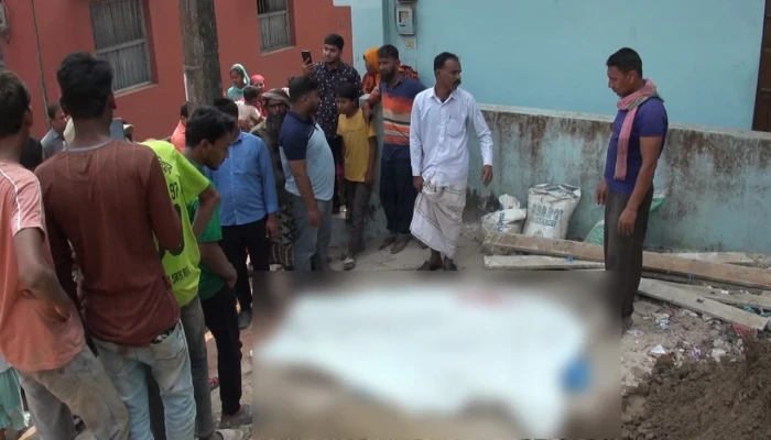 চাঁপাইনবাবগঞ্জে দেয়াল চাপায় শ্রমিকের মৃত্যু