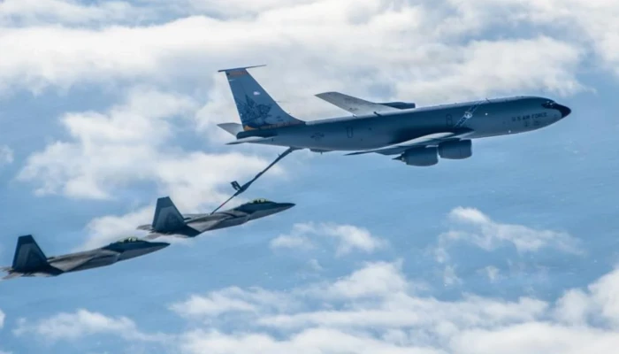 ইরাকে বিধ্বস্ত মার্কিন বিমানের ৬ ক্রুই নিহত