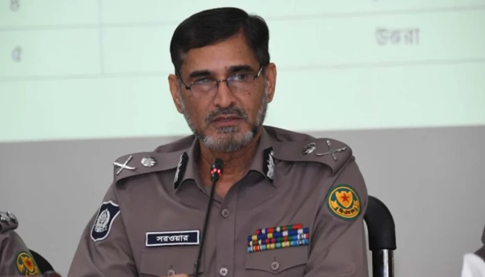 টাকা-গয়না থানায় রাখার পরামর্শ ডিএমপির ভারপ্রাপ্ত কমিশনারের