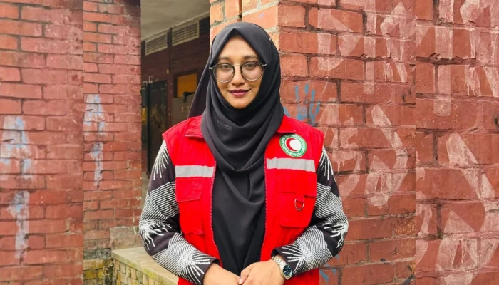 ভাড়া বাসায় জাবি ছাত্রীর রক্তাক্ত-বিবস্ত্র লাশ