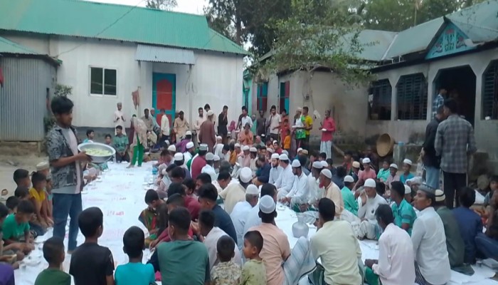 ‎মরহুম মনজুরুল হক মৃধা মাস্টারের স্মরণে ইফতার ও দোয়া মাহফিল