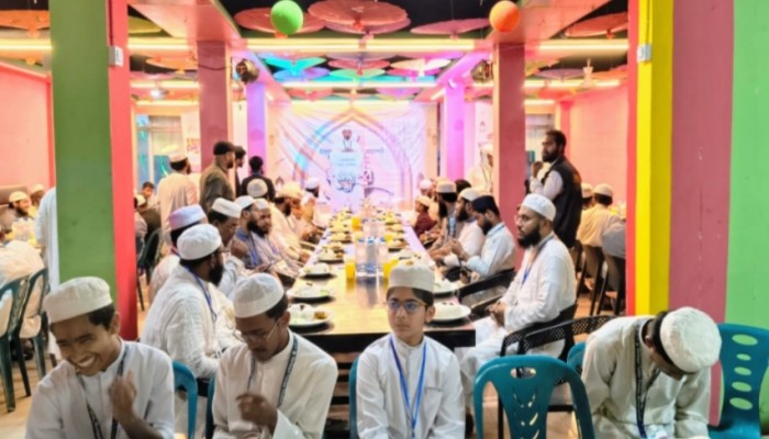 ইত্তেফাকুত ত্বলাবা’র প্রতিষ্ঠাবার্ষিকীতে মিলনমেলা ও ইফতার