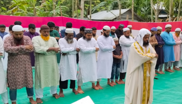 ​ঝালকাঠিতে অর্ধশত পরিবারের ঈদুল ফিতর উদযাপন