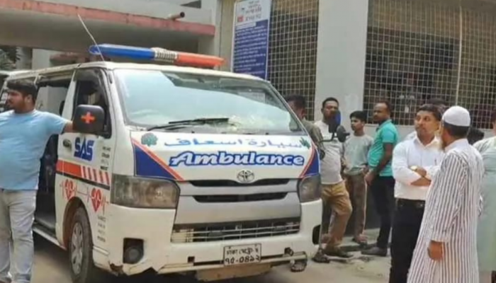 ​গাজীপুর কালিয়াকৈরে স্কুলে যাওয়ার পথে গাড়িচাপায় শিক্ষিকার মৃত্যু