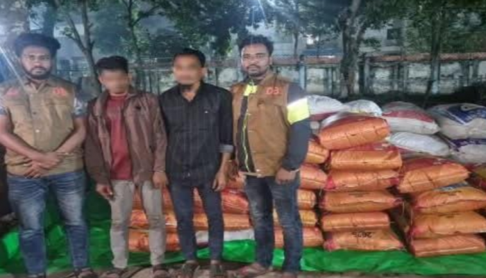 ​বাহুবলে ট্রাক তল্লাশিতে মিলল ৯০০ কেজি ভারতীয় জিরা, চোরাকারবারি আটক ২