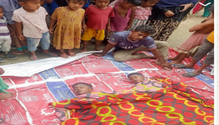 ​হাঁটু পানিতেই দুই শিশুর মৃত্যু—জিরুইন মুন্সি বাড়িতে শোকের মাতম