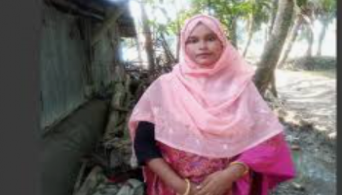 ব্রাহ্মণপাড়ায় গলায় ওড়না পেঁচিয়ে গৃহবধূর মৃত্যু