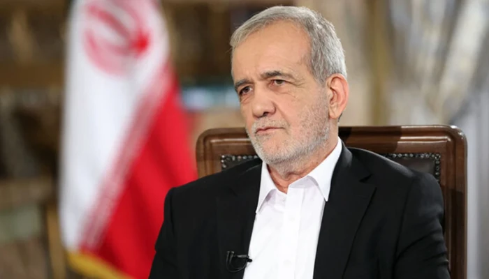 ট্রাম্পের ‘পাথর যুগে পাঠানোর’ হুমকি ‘ব্যাপক যুদ্ধাপরাধের ইঙ্গিত’: পেজেশকিয়ান