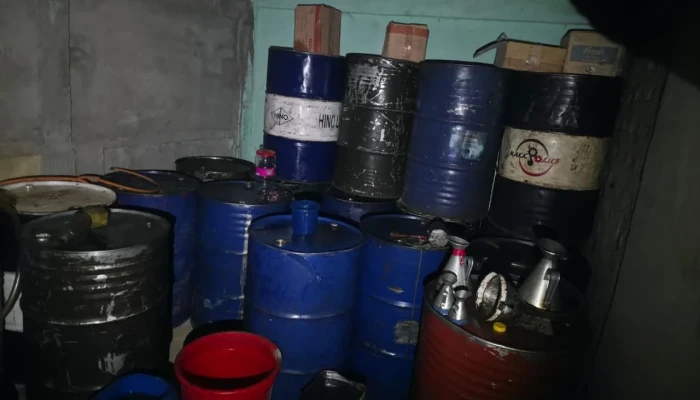 মৌলভীবাজারে ১৬০০ লিটার অবৈধ ডিজেল জব্দ