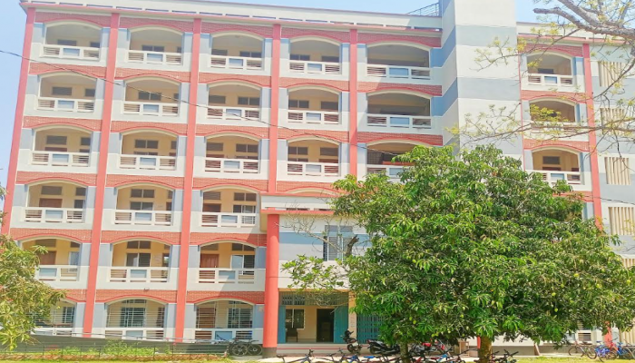 শিক্ষক সংকটে কাউখালী সরকারি বালক ও বালিকা উচ্চ বিদ্যালয়, ব্যাহত হচ্ছে পাঠদান