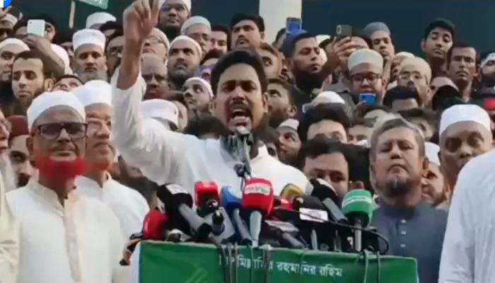 গণভোটের রায় অমান্য করলে সরকার টিকতে পারবে না: আখতার হোসেন