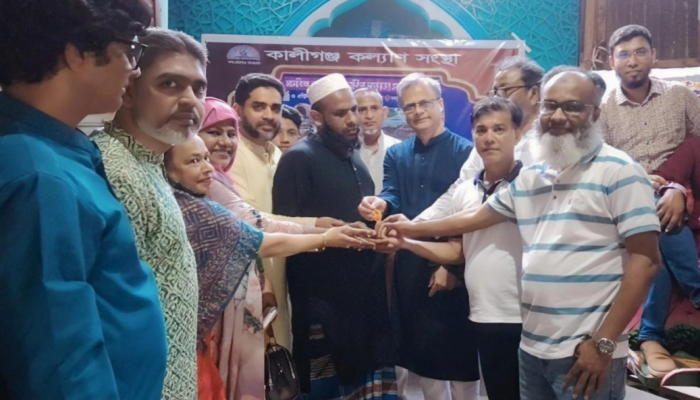 ​অন্ধকার ভেদ করে আলোর পথে: মানবিক সহায়তায় ঘুরে দাঁড়ানোর স্বপ্ন আল আমিনের