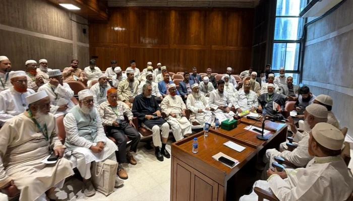 জাতীয় সংসদে বৈঠক করেছেন বিরোধীদলীয় এমপিরা